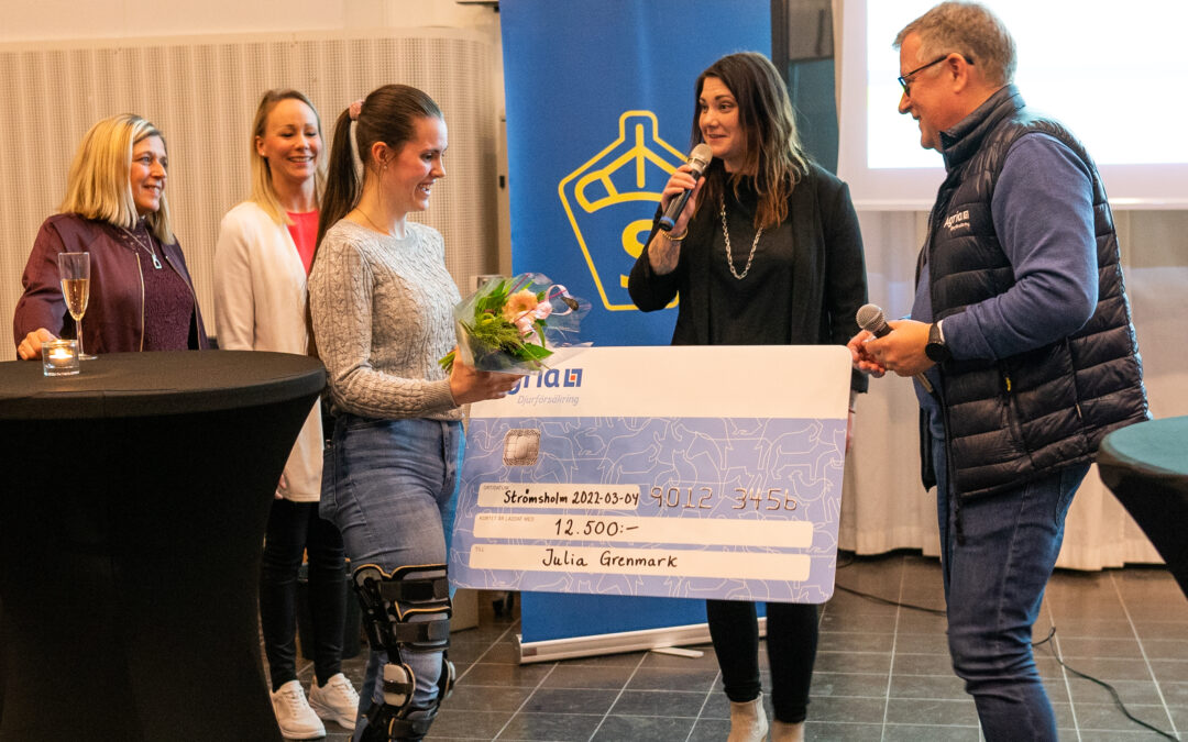 Julia Grenmark är Agrias Ung SWB stipendiat 2021!